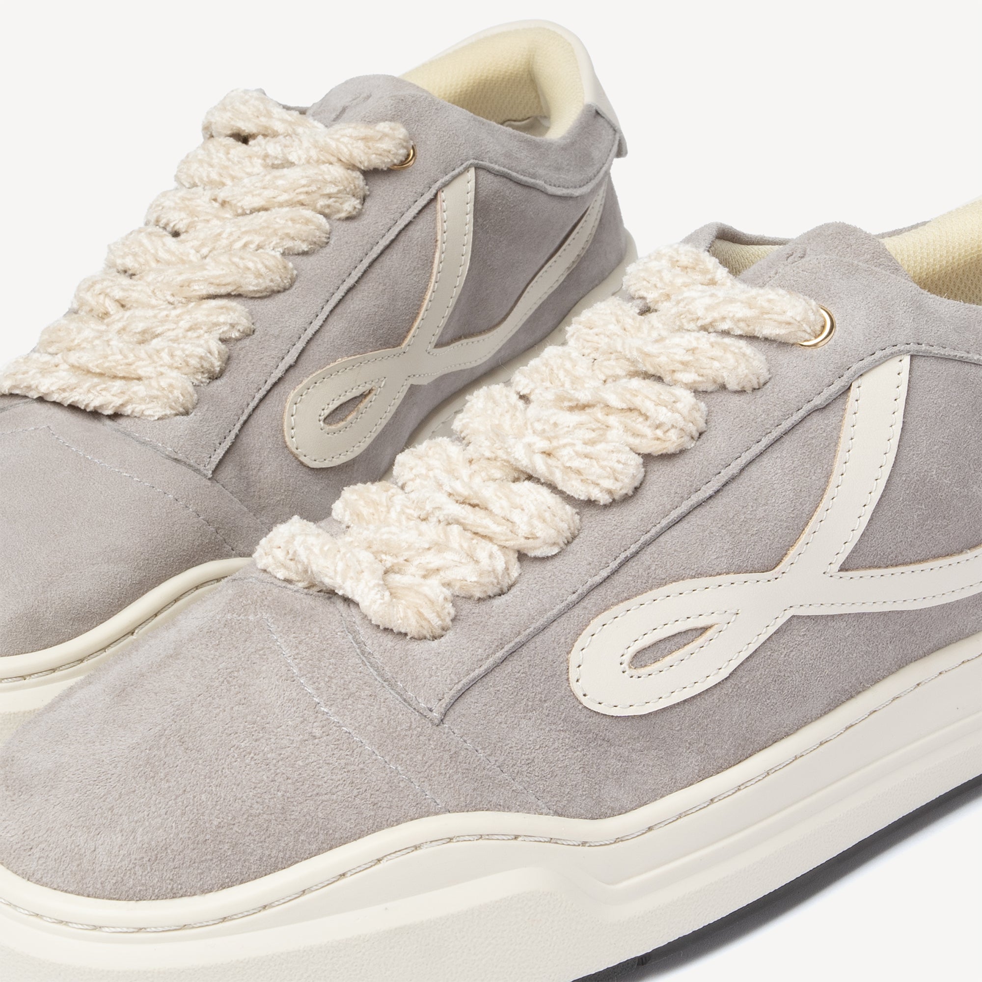 PRE ORDER - Low Top - Oxis - Grey
