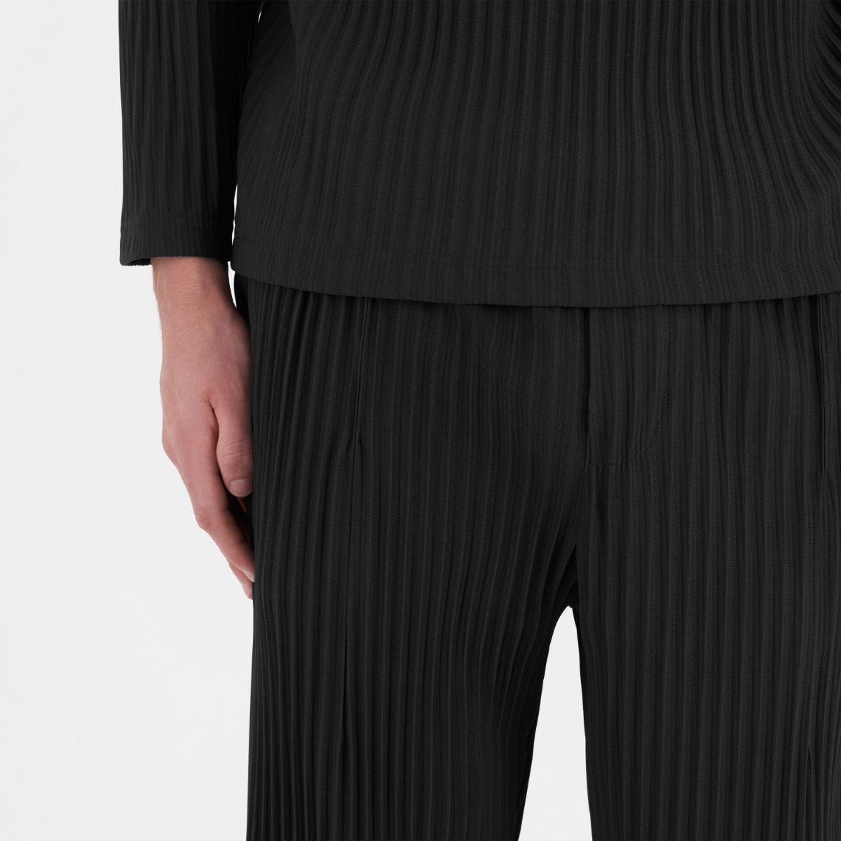 PRE ORDER - Plissee Pants - Black