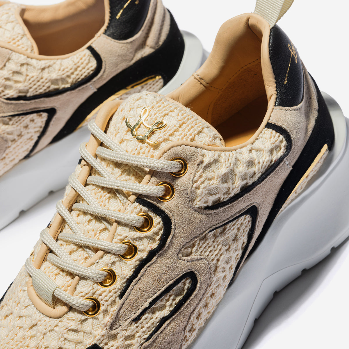 Runner - Crafter - Beige Black