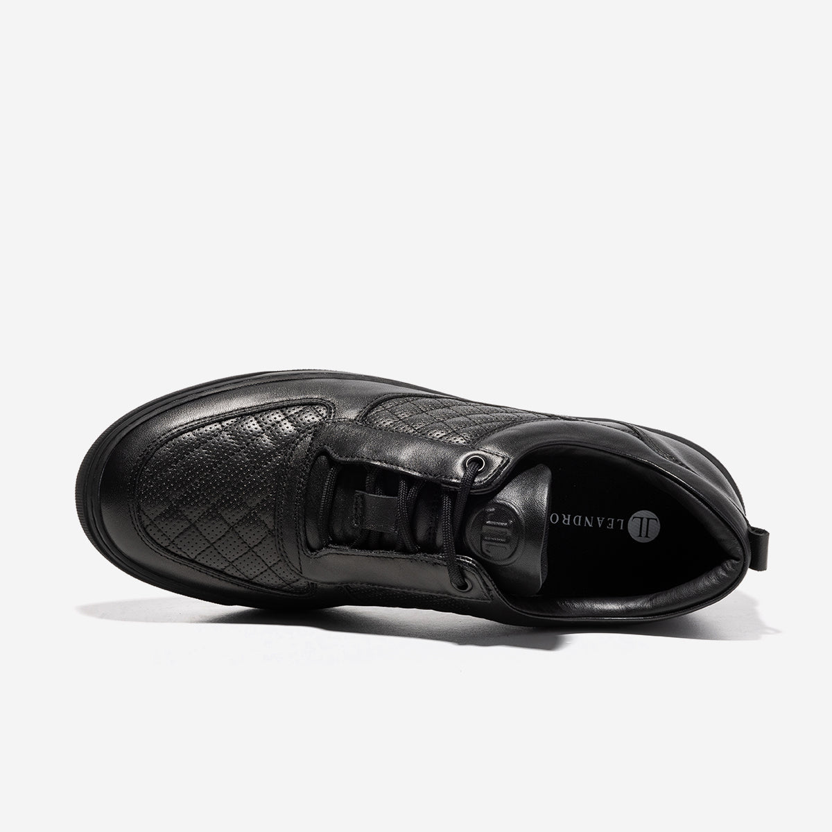 Low Top - Faisca - All Black Perforate