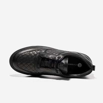 Low Top - Faisca - All Black Perforate