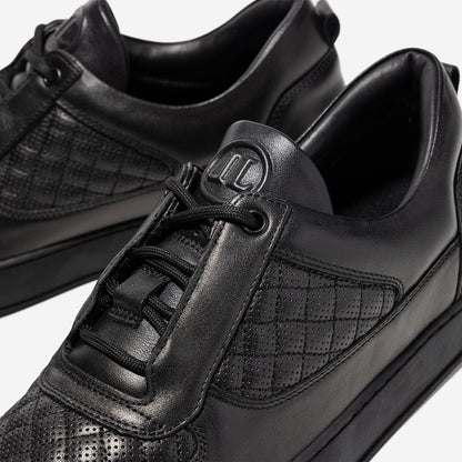 Low Top - Faisca - All Black Perforate