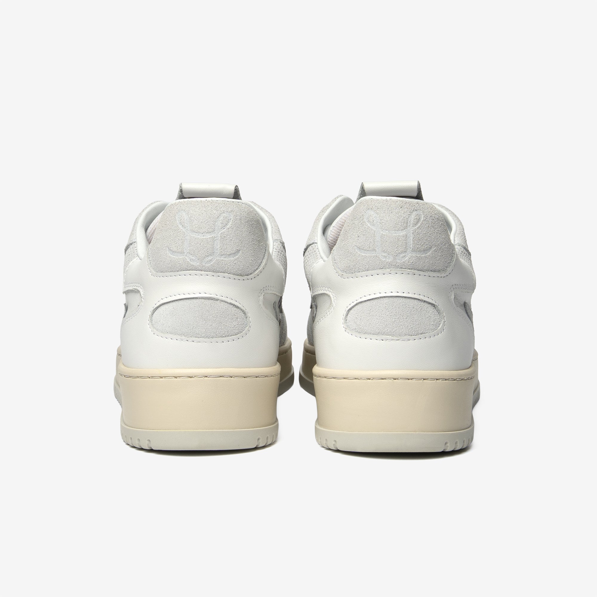 PRE ORDER - Low Top - Rivo - White/Beige