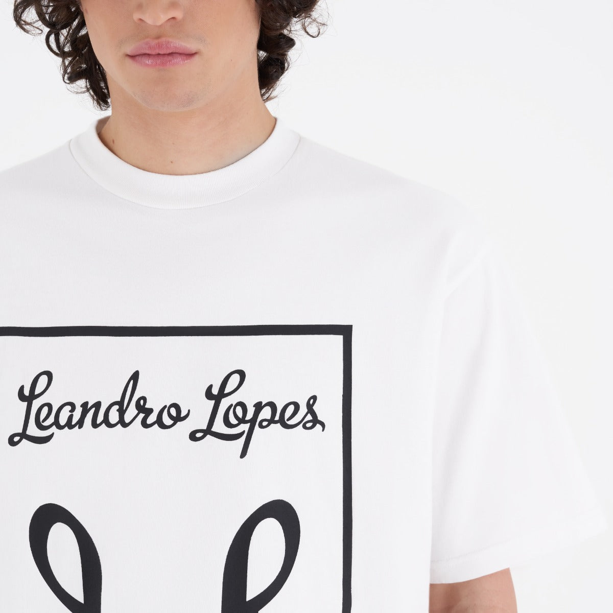PRE ORDER - T-Shirt Leandro Lopes - White