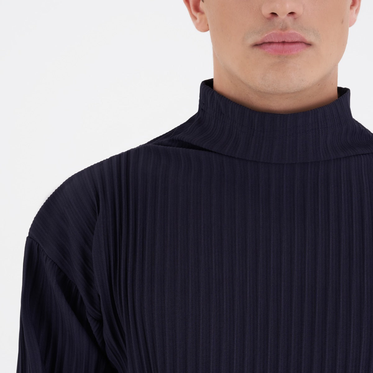 PRE ORDER - Turtleneck Sweater Plissee - Navy
