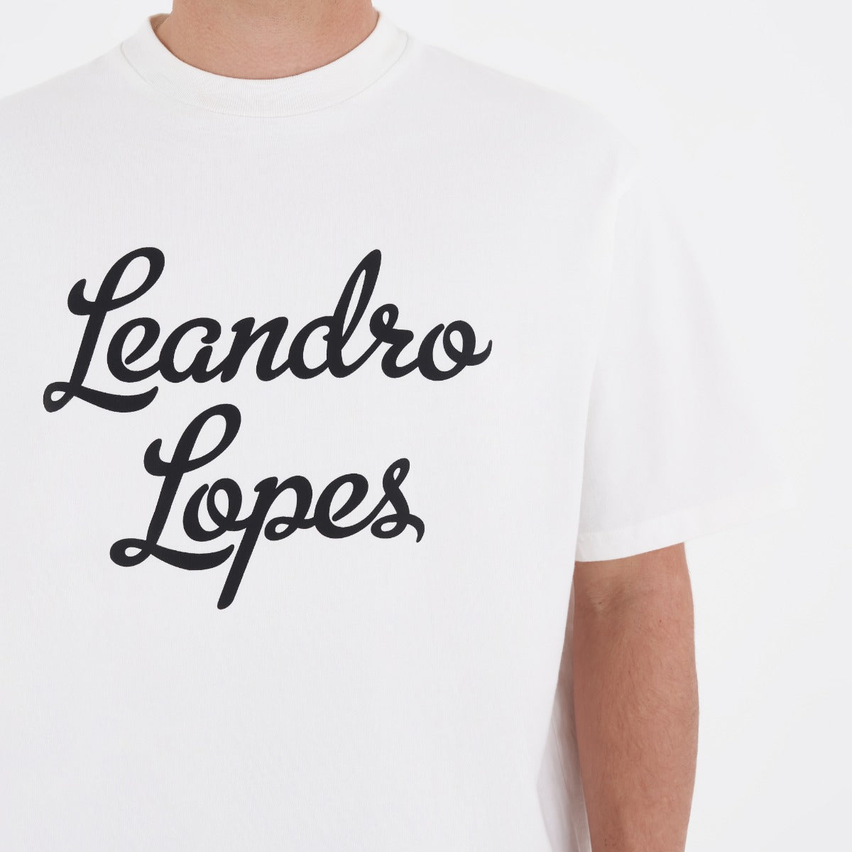 PRE ORDER - T-Shirt Leandro Lopes - White (New Logo Big)